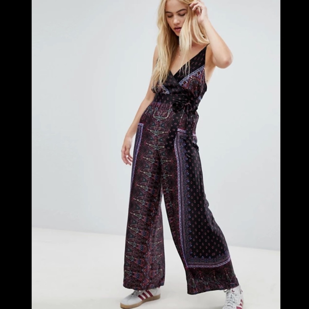 ✨FREE PEOPLE✨Cabbage Rose Jumpsuit